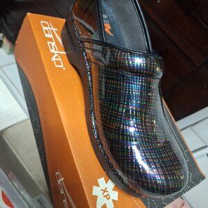 Dansko shoes